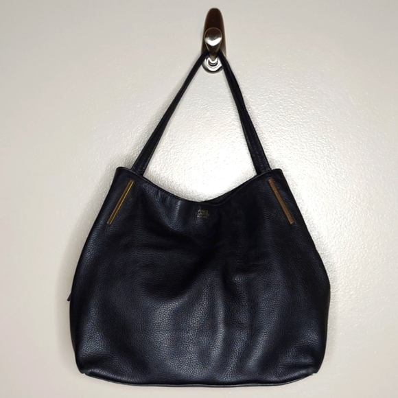 Vince Camuto Handbags - VINCE CAMUTO | NEW YORK | IKE TOTE